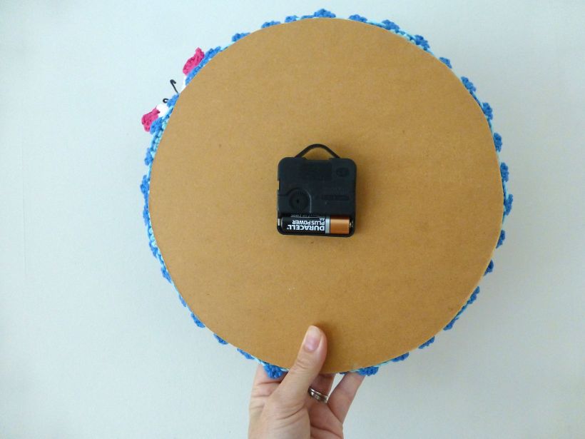 crochet clock mechanism