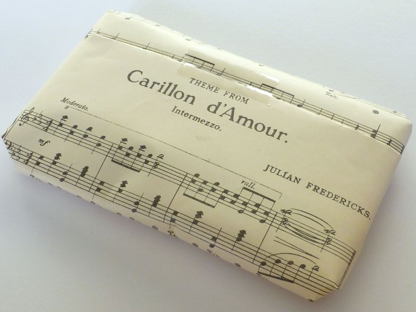 Music wrapping paper