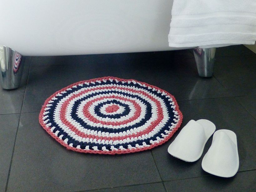 T-shirt yarn rug2