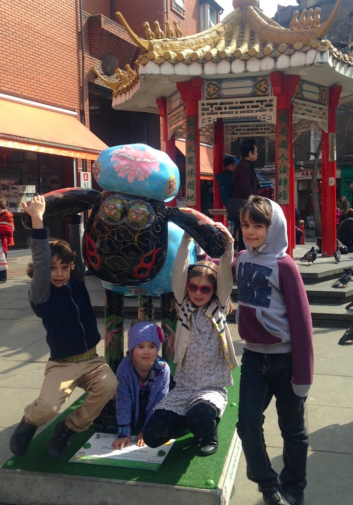 Shaun the sheep in Chinatown