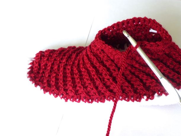 Vans style crocheted slippers1