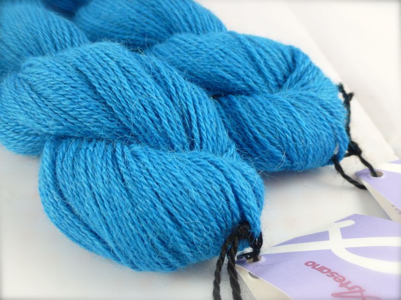 Artesano yarn detail