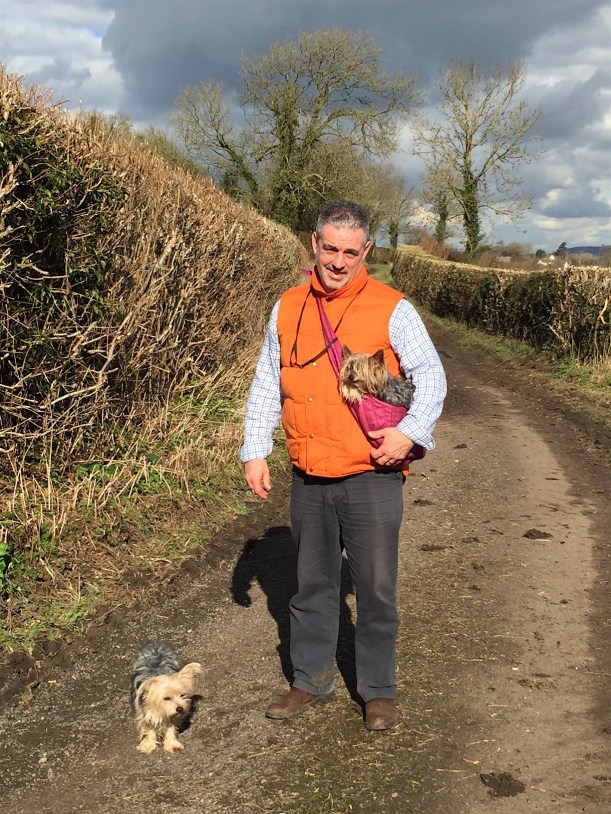 E5C5A3D4-9732-4D94-B6F2-781F0825E3F5