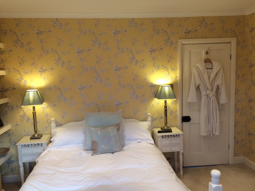 guest bedroom makeover6