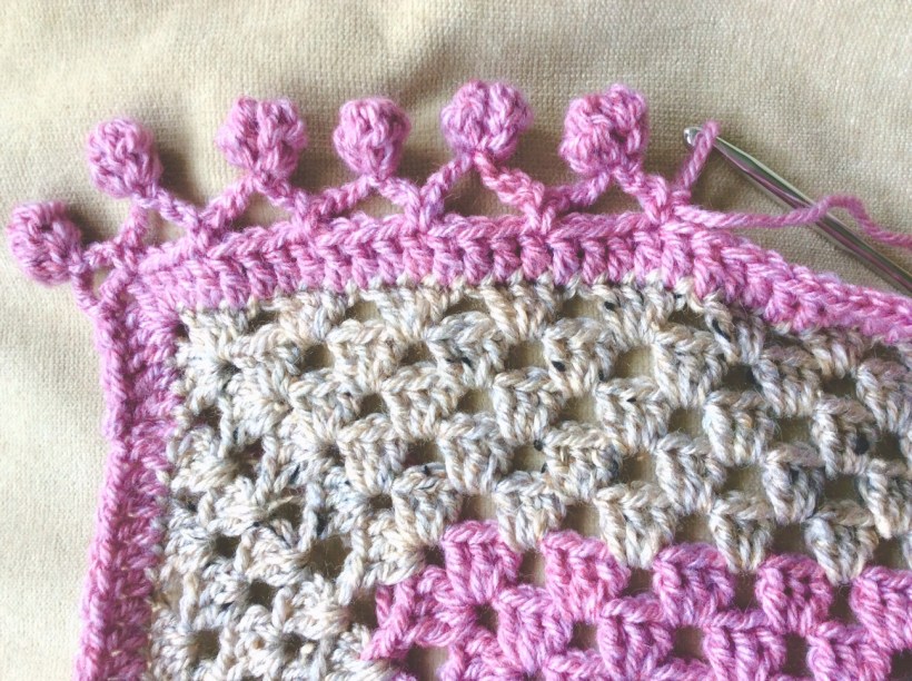 crochet pom pom border