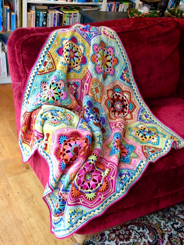 Ta Da! Eastern Jewels Blanket | Sewchet